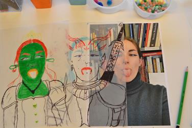 Image for: ATELIER - RÉINVENTE TON SELFIE !